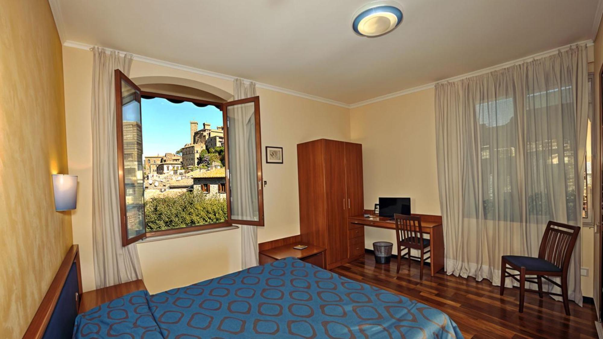 Hotel Nazionale Μπολσένα Εξωτερικό φωτογραφία